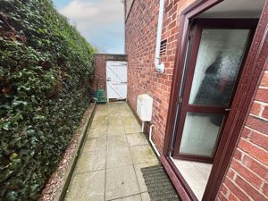 Photo 20- click for photo gallery